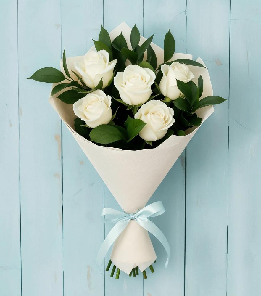 Букет цветов из: Розы в Серпухове