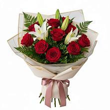 Букет цветов из:  Лилии и Розы #REPLACE_PRED# Серпухове
