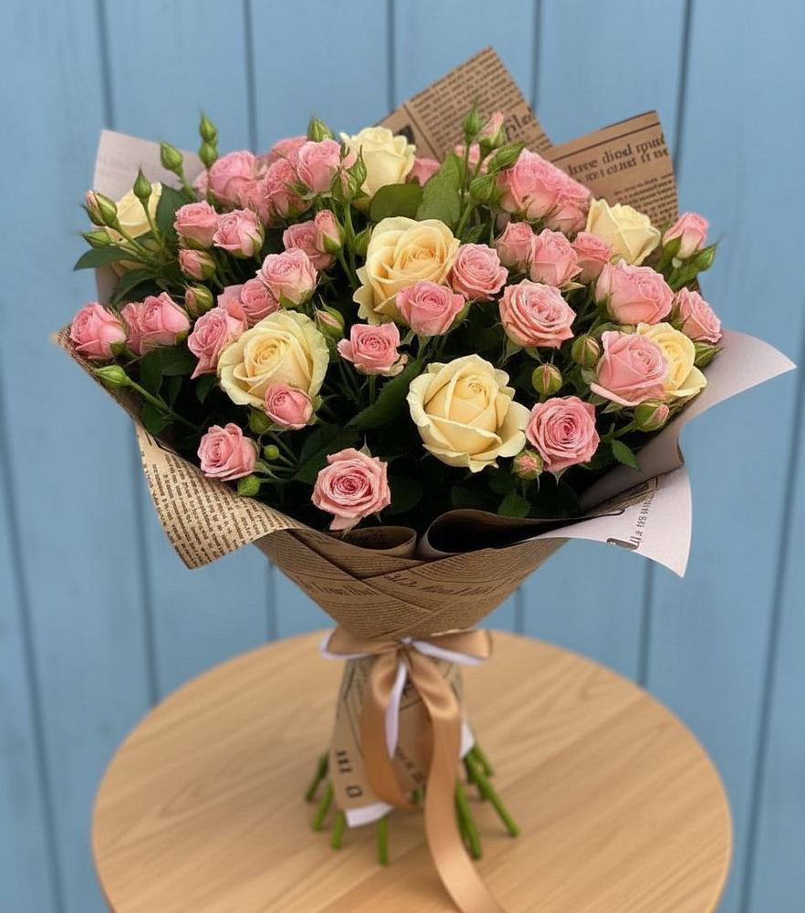 Букет цветов из: Розы в Серпухове