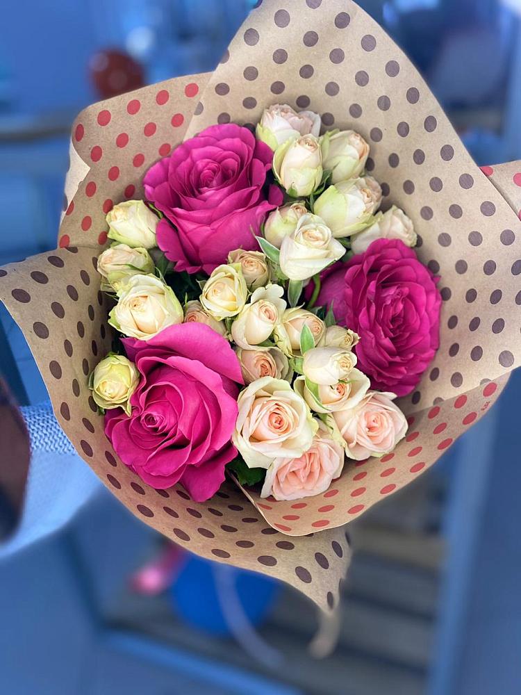 Букет цветов из: Розы в Серпухове