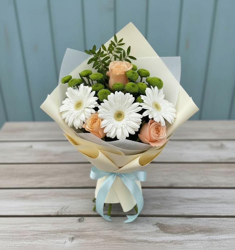 Букет цветов из: Герберы, Розы и Хризантемы в Серпухове