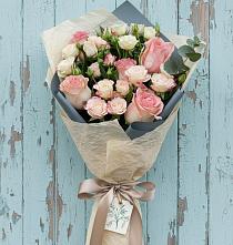 Букет цветов из:  Розы в Серпухове