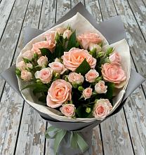 Букет цветов из:  Розы в Серпухове