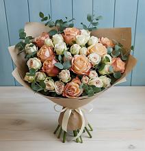 Букет цветов из:  Альстромерии и Розы #REPLACE_PRED# Серпухове